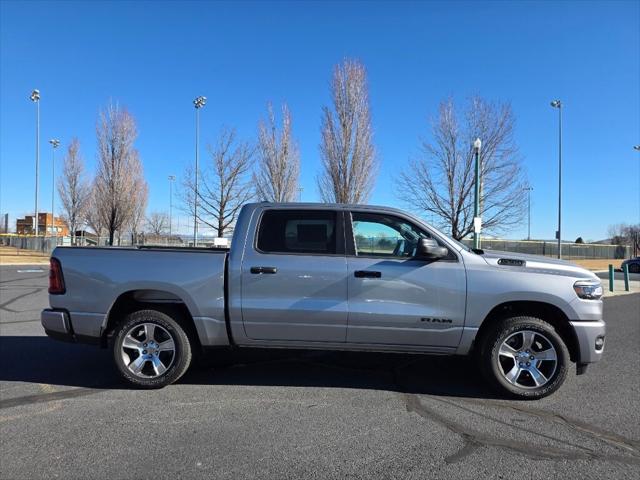 2025 RAM Ram 1500 RAM 1500 TRADESMAN CREW CAB 4X4 57 BOX