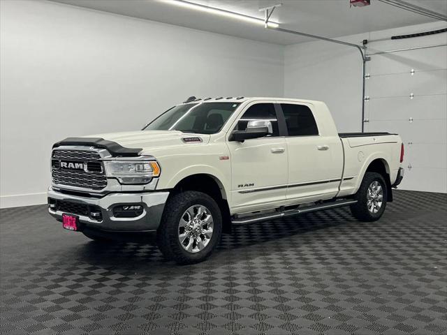 2022 RAM 2500 Limited Mega Cab 4x4 64 Box 2022 RAM 2500 Limited Mega Cab 4x4 64 Box