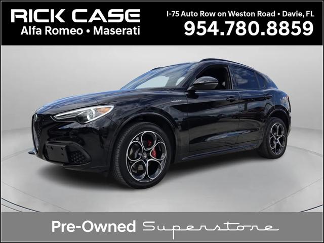 2023 Alfa Romeo Stelvio Veloce AWD 2023 Alfa Romeo Stelvio Veloce AWD