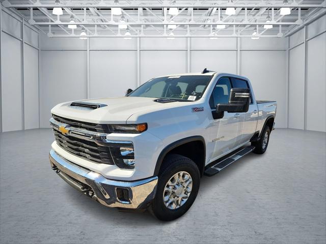 2024 Chevrolet Silverado 2500HD 4WD Crew Cab Standard Bed LT