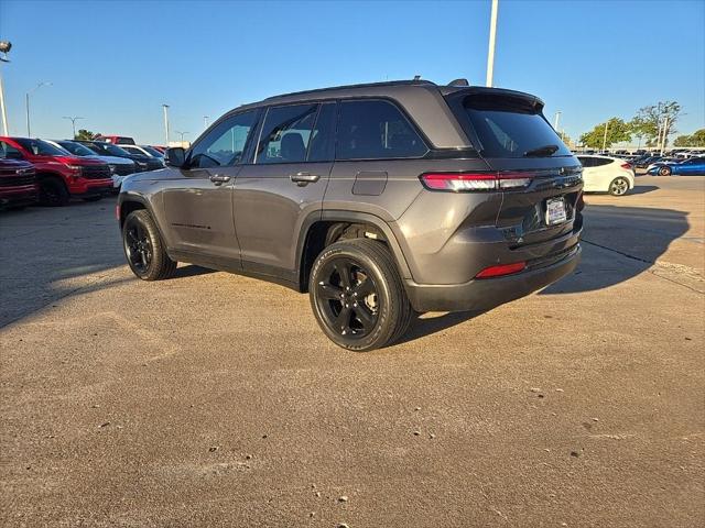 2022 Jeep Grand Cherokee Altitude 4x4