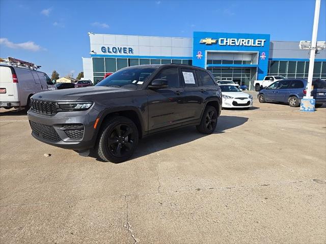 2022 Jeep Grand Cherokee Altitude 4x4 2022 Jeep Grand Cherokee Altitude 4x4