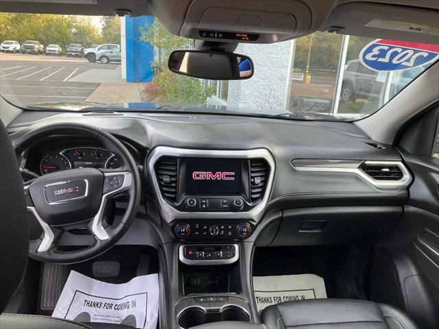 2023 GMC Acadia AWD SLT