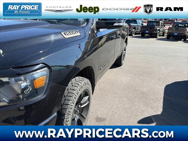 2022 RAM 1500 Big Horn Quad Cab 4x4 64 Box