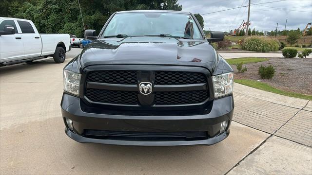 2017 RAM 1500 Express Crew Cab 4x2 57 Box