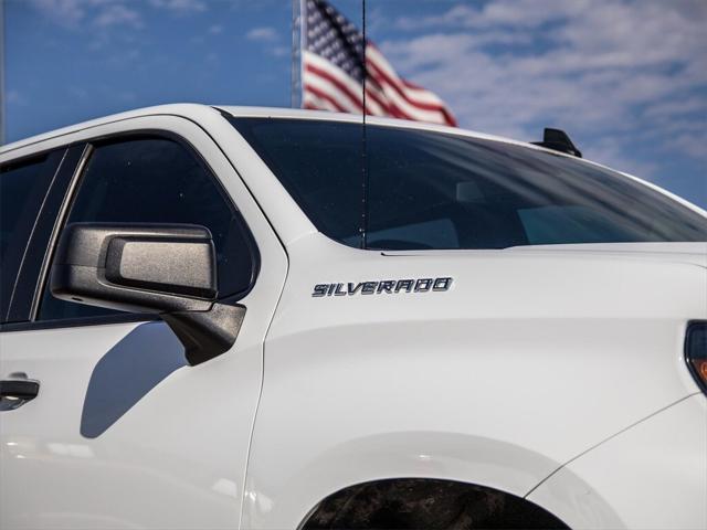 2022 Chevrolet Silverado 1500 2WD Crew Cab Short Bed Custom