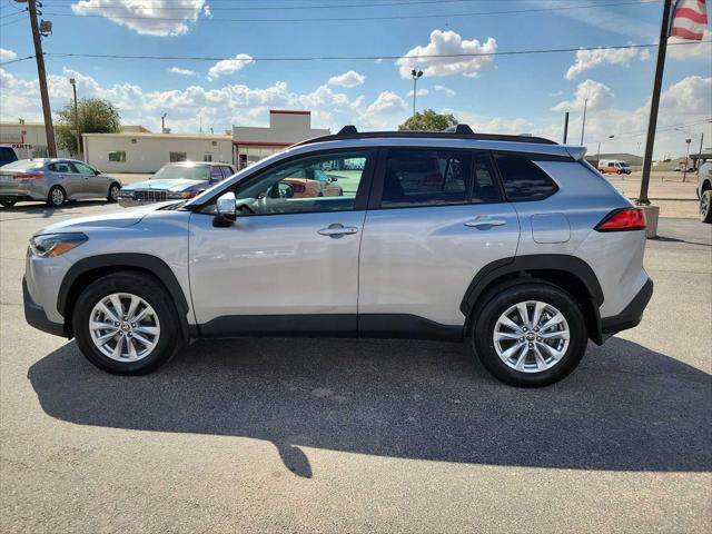 2024 Toyota Corolla Cross LE 2024 Toyota Corolla Cross LE