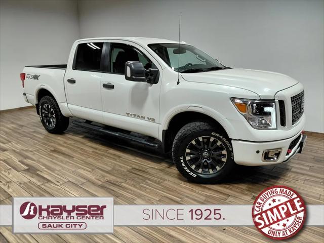 2018 Nissan TITAN PRO-4X 2018 Nissan TITAN PRO-4X