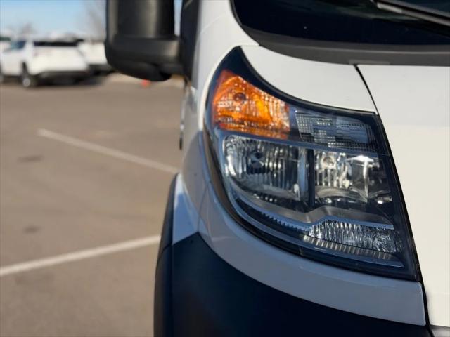 2022 RAM ProMaster 2500 Cargo Van High Roof 159 WB