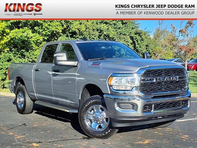 2024 RAM 2500 Tradesman Crew Cab 4x4 64 Box 2024 RAM 2500 Tradesman Crew Cab 4x4 64 Box