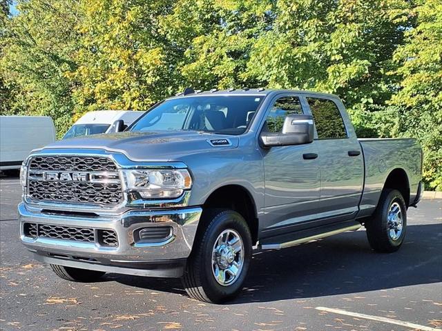 2024 RAM 2500 Tradesman Crew Cab 4x4 64 Box 2024 RAM 2500 Tradesman Crew Cab 4x4 64 Box