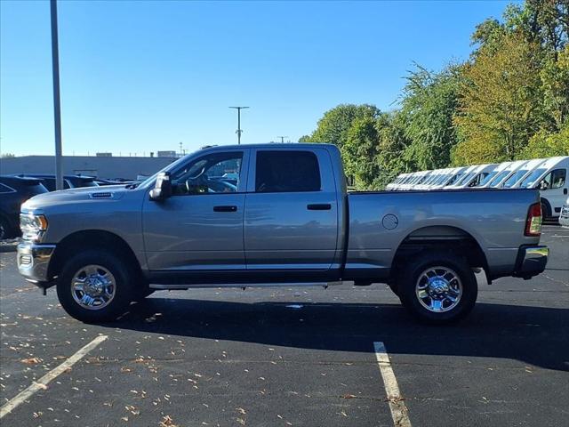 2024 RAM 2500 Tradesman Crew Cab 4x4 64 Box 2024 RAM 2500 Tradesman Crew Cab 4x4 64 Box