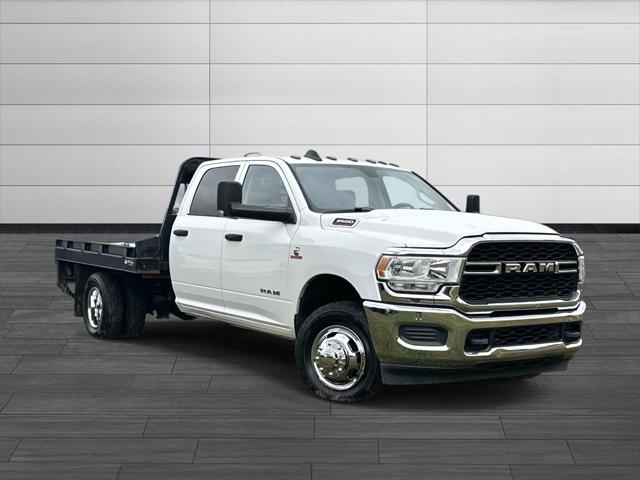 2019 RAM 3500 Chassis Tradesman/SLT/Laramie/Limited 2019 RAM 3500 Chassis Tradesman/SLT/Laramie/Limited