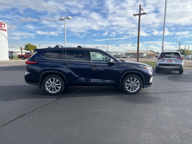 2023 Toyota Highlander Hybrid Limited 2023 Toyota Highlander Hybrid Limited