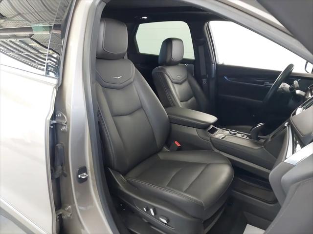 2022 Cadillac XT5 AWD Premium Luxury