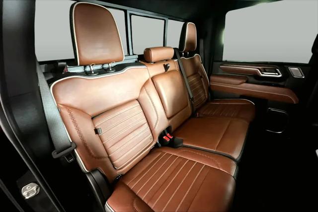 2025 GMC Sierra 3500HD 4WD Crew Cab Long Bed Denali Ultimate