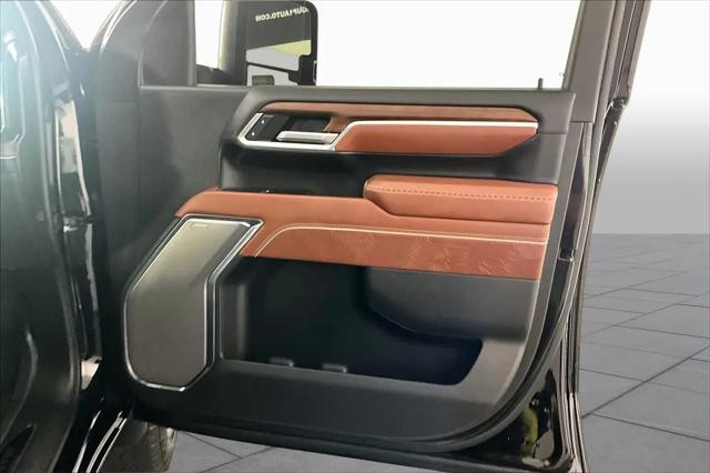2025 GMC Sierra 3500HD 4WD Crew Cab Long Bed Denali Ultimate