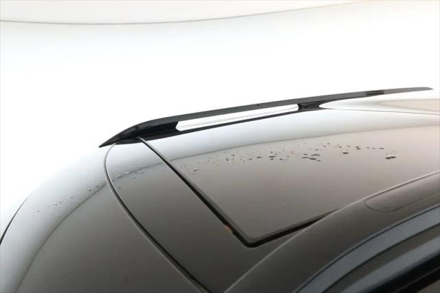 2024 Land Rover Discovery P360 Dynamic SE