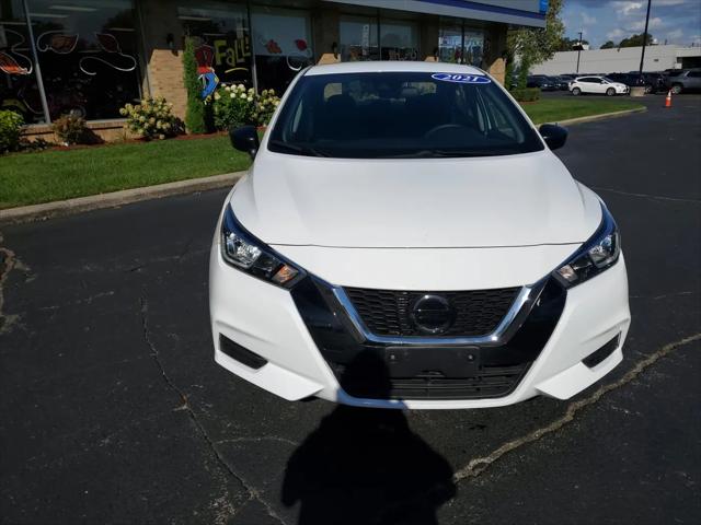 2021 Nissan Versa S Xtronic CVT