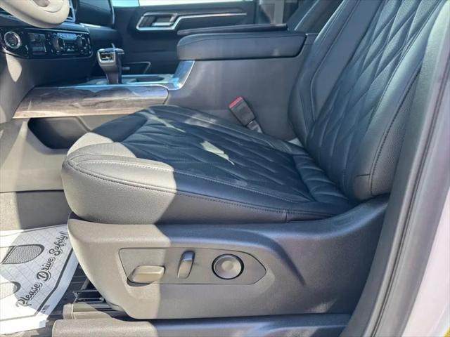 2025 Chevrolet Silverado 1500 4WD Crew Cab Short Bed LTZ