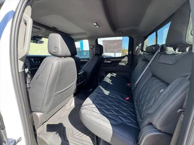 2025 Chevrolet Silverado 1500 4WD Crew Cab Short Bed LTZ