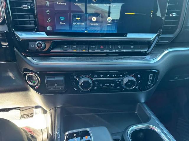 2025 Chevrolet Silverado 1500 4WD Crew Cab Short Bed LTZ