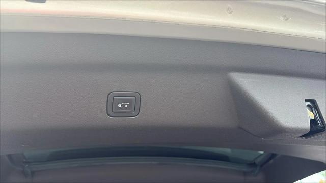 2021 GMC Yukon 4WD Denali