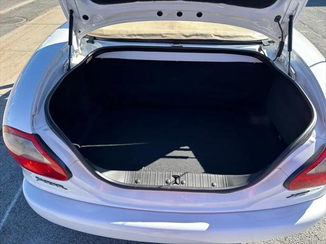 1998 Jaguar XK8 Standard