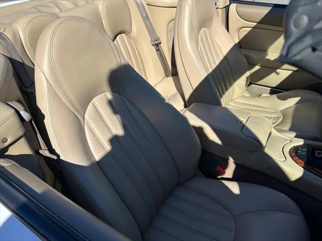 1998 Jaguar XK8 Standard
