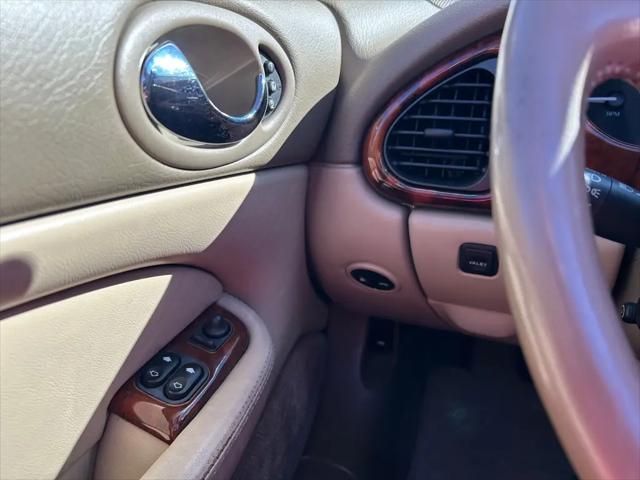 1998 Jaguar XK8 Standard