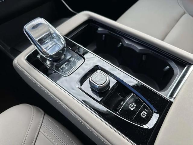 2026 Volvo XC90 Plug-In Hybrid Plus, T8 AWD, Electric/Gasoline, Bright, 7 Seats
