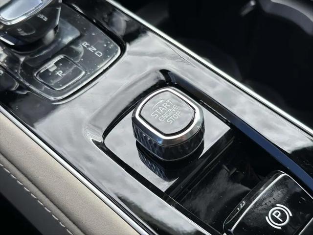 2026 Volvo XC90 Plug-In Hybrid Plus, T8 AWD, Electric/Gasoline, Bright, 7 Seats