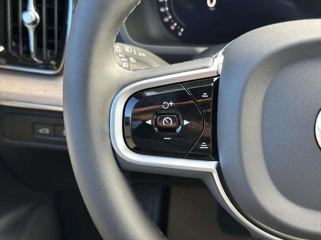 2026 Volvo XC90 Plug-In Hybrid Plus, T8 AWD, Electric/Gasoline, Bright, 7 Seats