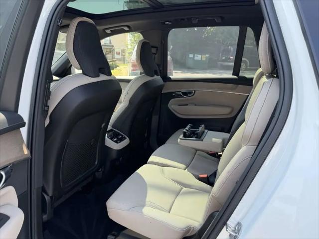 2026 Volvo XC90 Plus, B6 AWD Gas mild hybrid, Gasoline, Bright, 7 Seats