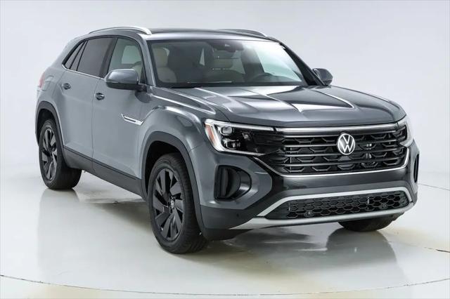 2026 Volkswagen Atlas Cross Sport SE with Technology