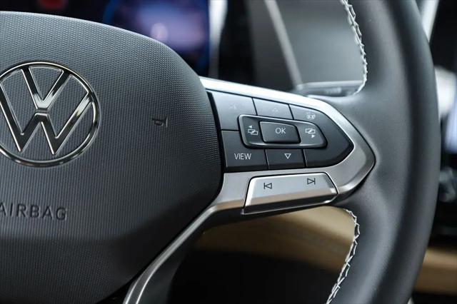 2026 Volkswagen Atlas Cross Sport SE with Technology