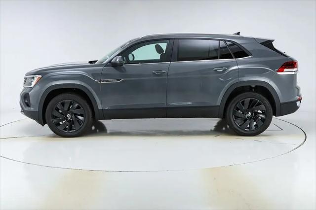 2026 Volkswagen Atlas Cross Sport SE with Technology