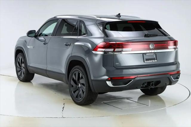2026 Volkswagen Atlas Cross Sport SE with Technology
