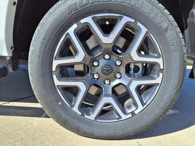 2025 Ram 1500 Laramie Crew Cab 4x4 57 Box
