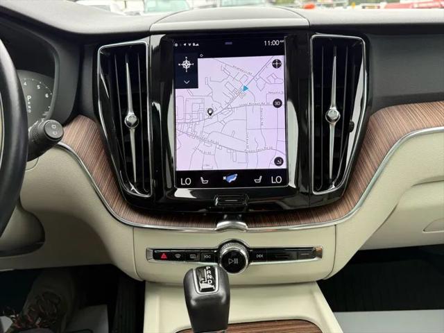 2021 Volvo XC60 T6 Momentum