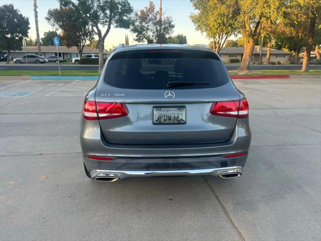2017 Mercedes-Benz GLC 300