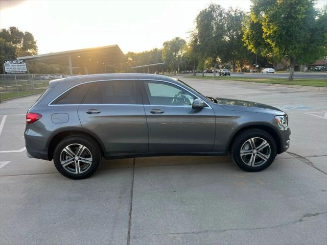 2017 Mercedes-Benz GLC 300