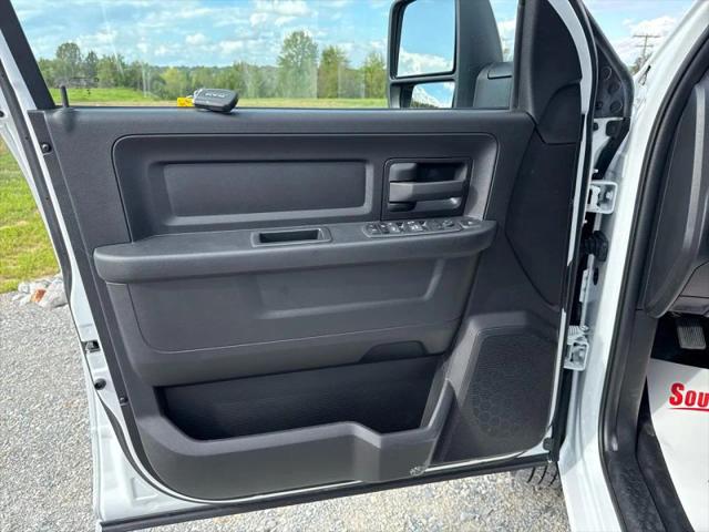 2024 Ram 3500 Tradesman/SLT/Laramie/Limited