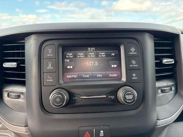2024 Ram 3500 Tradesman/SLT/Laramie/Limited