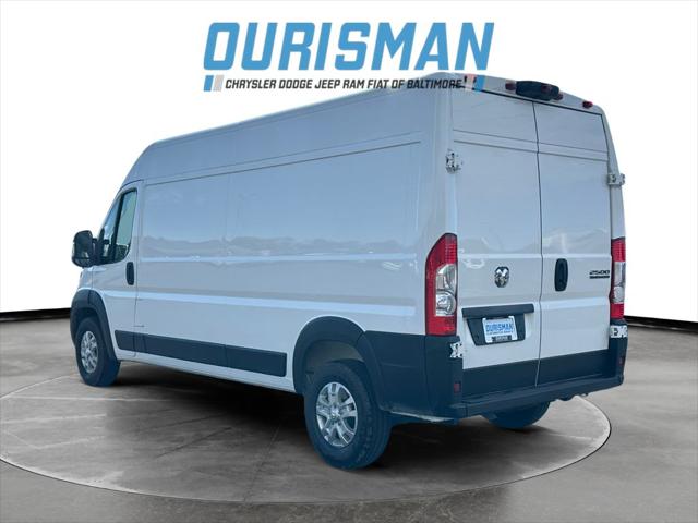 2026 Ram ProMaster Cargo Van SLT