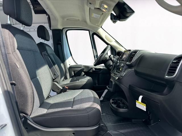 2026 Ram ProMaster Cargo Van SLT