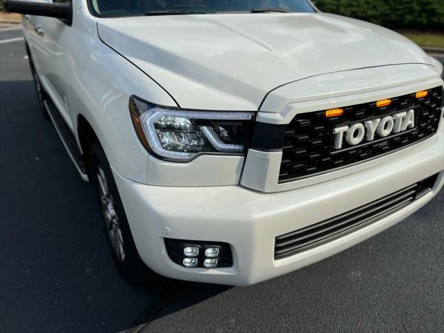 2010 Toyota Sequoia Platinum 5.7L V8