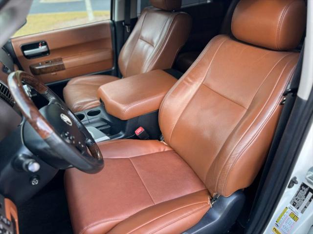 2010 Toyota Sequoia Platinum 5.7L V8