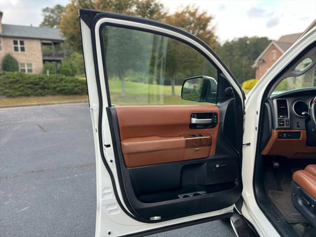 2010 Toyota Sequoia Platinum 5.7L V8
