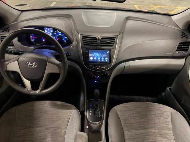 2017 Hyundai Accent SE